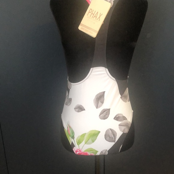 PHAX 1 piece bathing suit floral print size medium - Picture 8 of 11